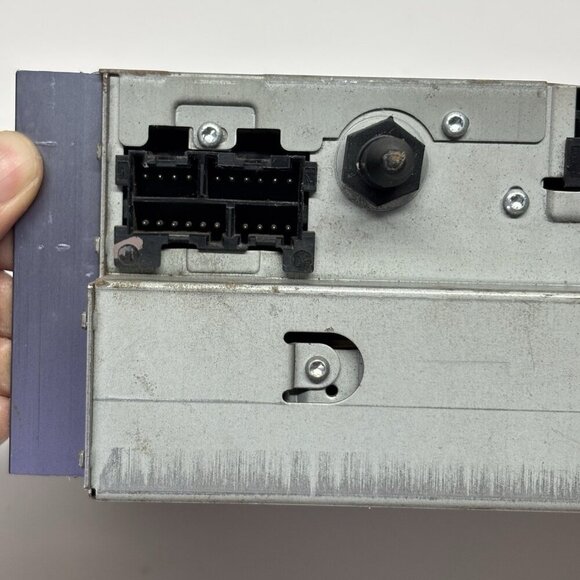 97 98 99 00 01 02 03 Pontiac Grand Trans Prix Am Firebird Delco CD radio Stereo - Picture 15 of 16